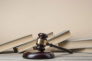 La victime de délit ou crime pénal  
